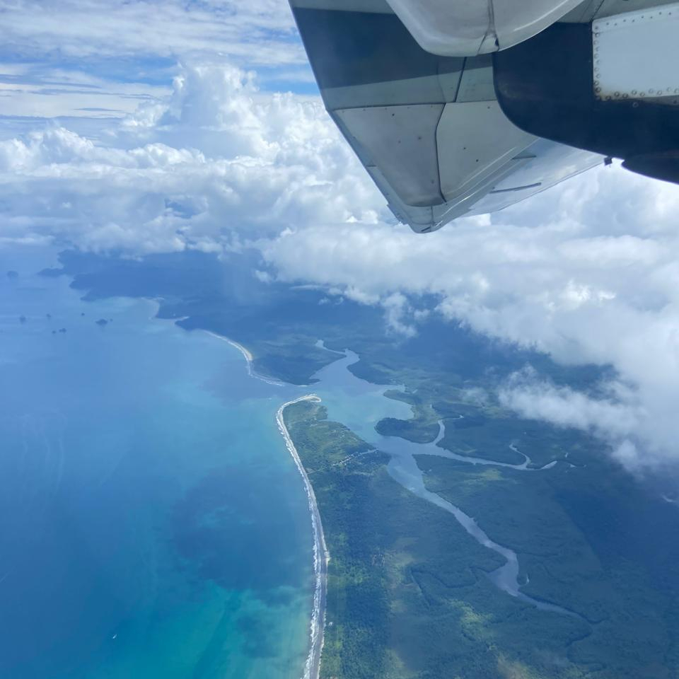 Vista desde el avión de la llegada a Nuquí