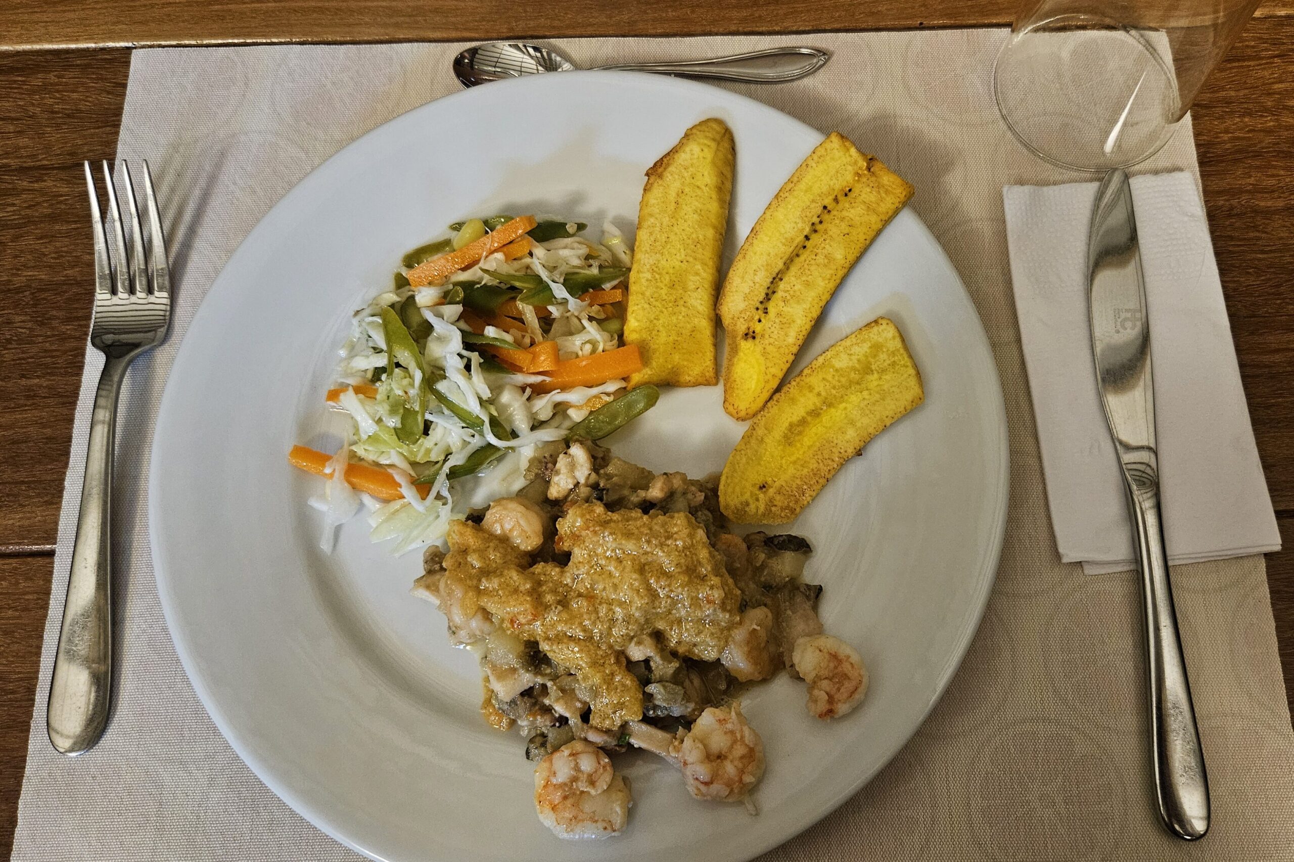 Camarones con piangua y mariscos